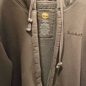 Older styleTimberland Dark Brown Sherpa Zip-Up Hoodie- Size Large!